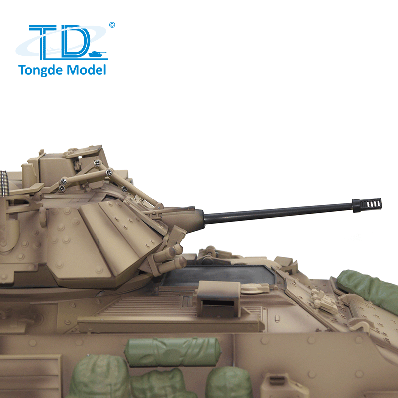 TONGDE US M2A2 Bradley 1/16 Scale Battle Tank - Plastic Tracks