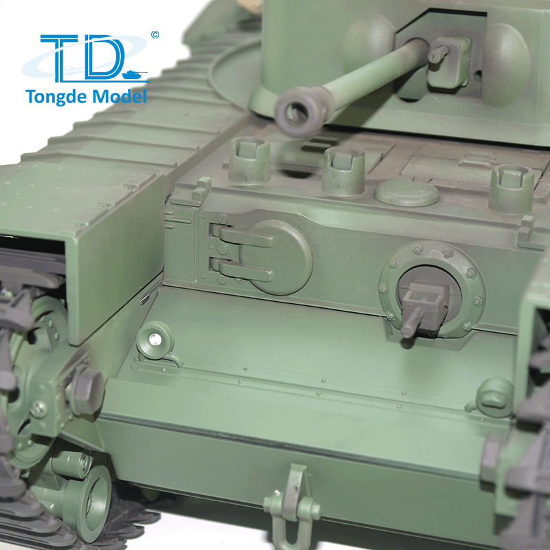TONGDE CHURCHILL MK VII 1/16 Scale Battle Tank - Plastic Tracks