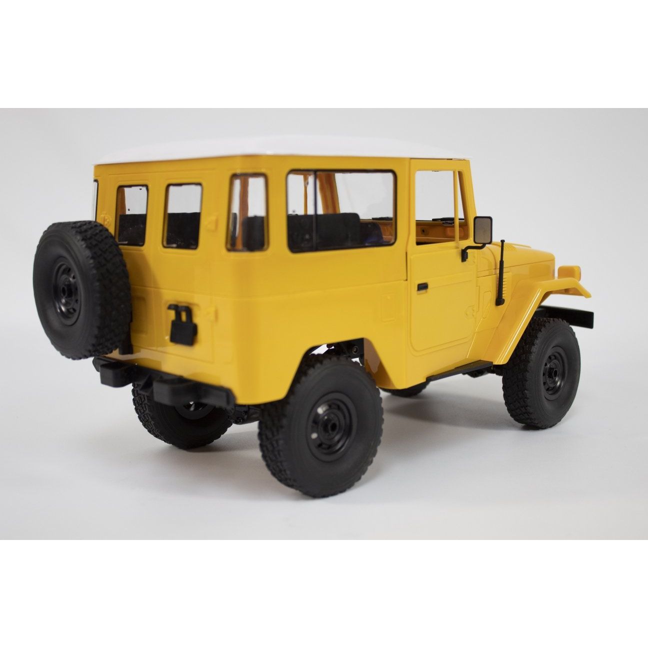 Land Cruiser 4x4 1:16th Scale KIT RC Truck