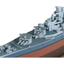 Load image into Gallery viewer, 1:700th Die-cast USS Iowa Class Battleship, USS Missouri (BB-63) - Pacific Theater, Battles of Okinawa - Taigen Tanks

